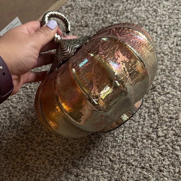 Kirklands Amber Glass Pumpkin with Metal Leaf - Picture 4 of 6